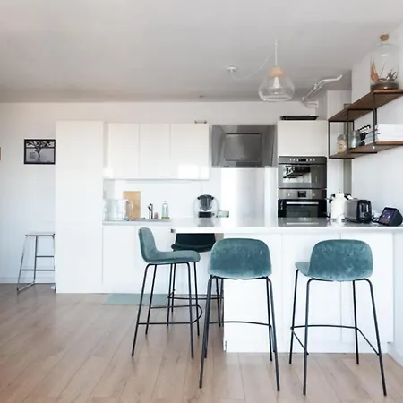 Apartment Parisian Apt With Balcony And View On Montmartre *